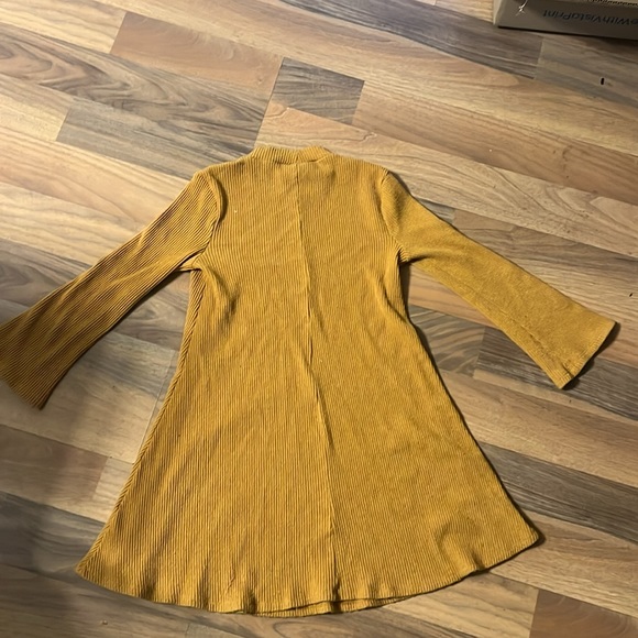 Old Navy, orange long sleeve dress - Picture 3 of 3